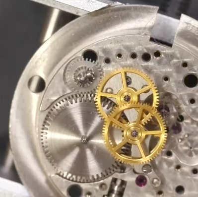 Реставрация LeCcoultre Powermatic